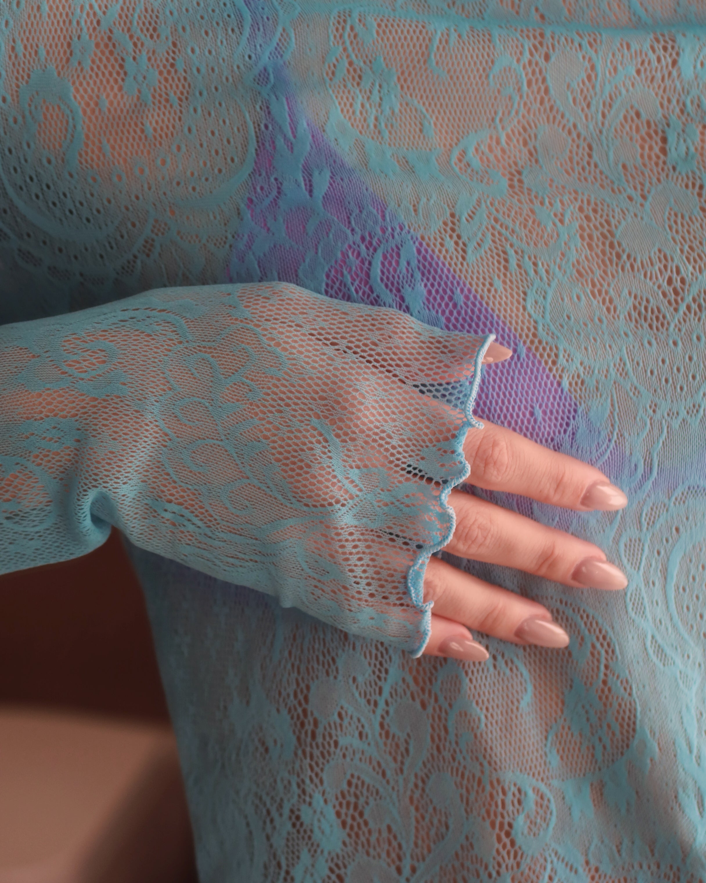 AURA LACE TOP - Sky Blue