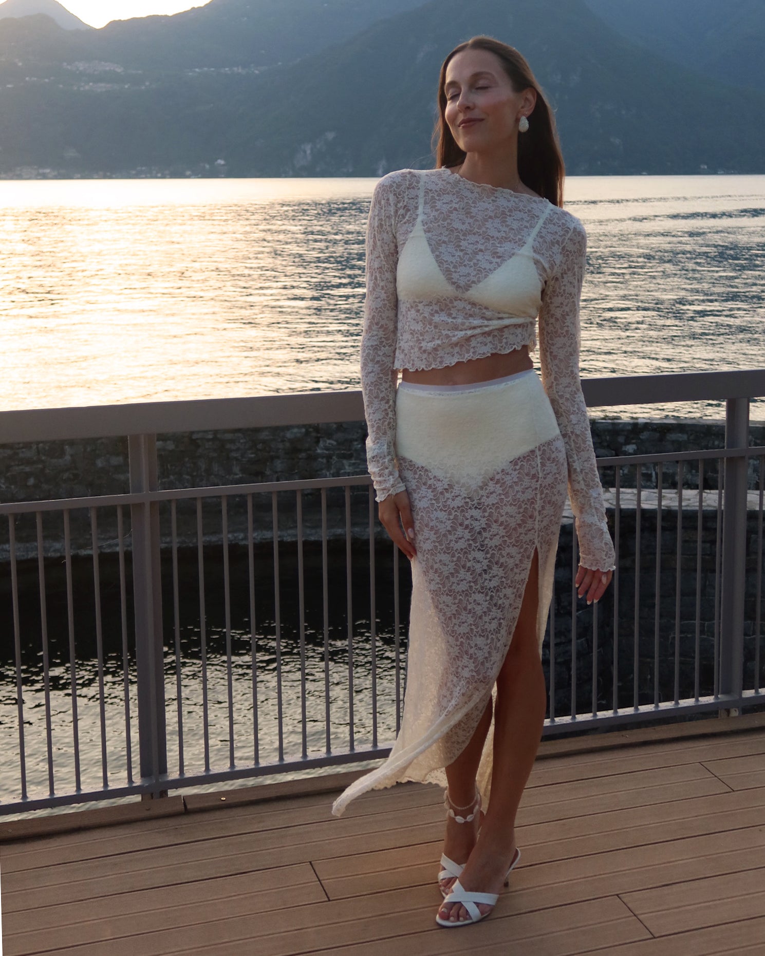 AURA LACE SKIRT - Ivory